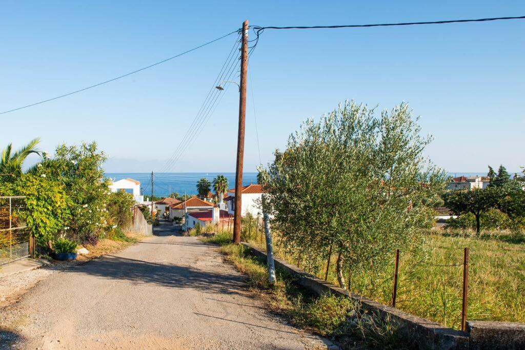 Όμορφο Παραθασυγκρότημα Ενοικιαζόμενων Καταλυμάτων Ως Ολόκληρος Χώρος - Chrani, Ελλάδαλάσσιο Διαμέρισμα Extérieur photo