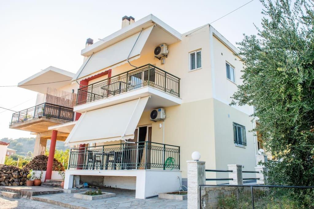 Όμορφο Παραθασυγκρότημα Ενοικιαζόμενων Καταλυμάτων Ως Ολόκληρος Χώρος - Chrani, Ελλάδαλάσσιο Διαμέρισμα Extérieur photo